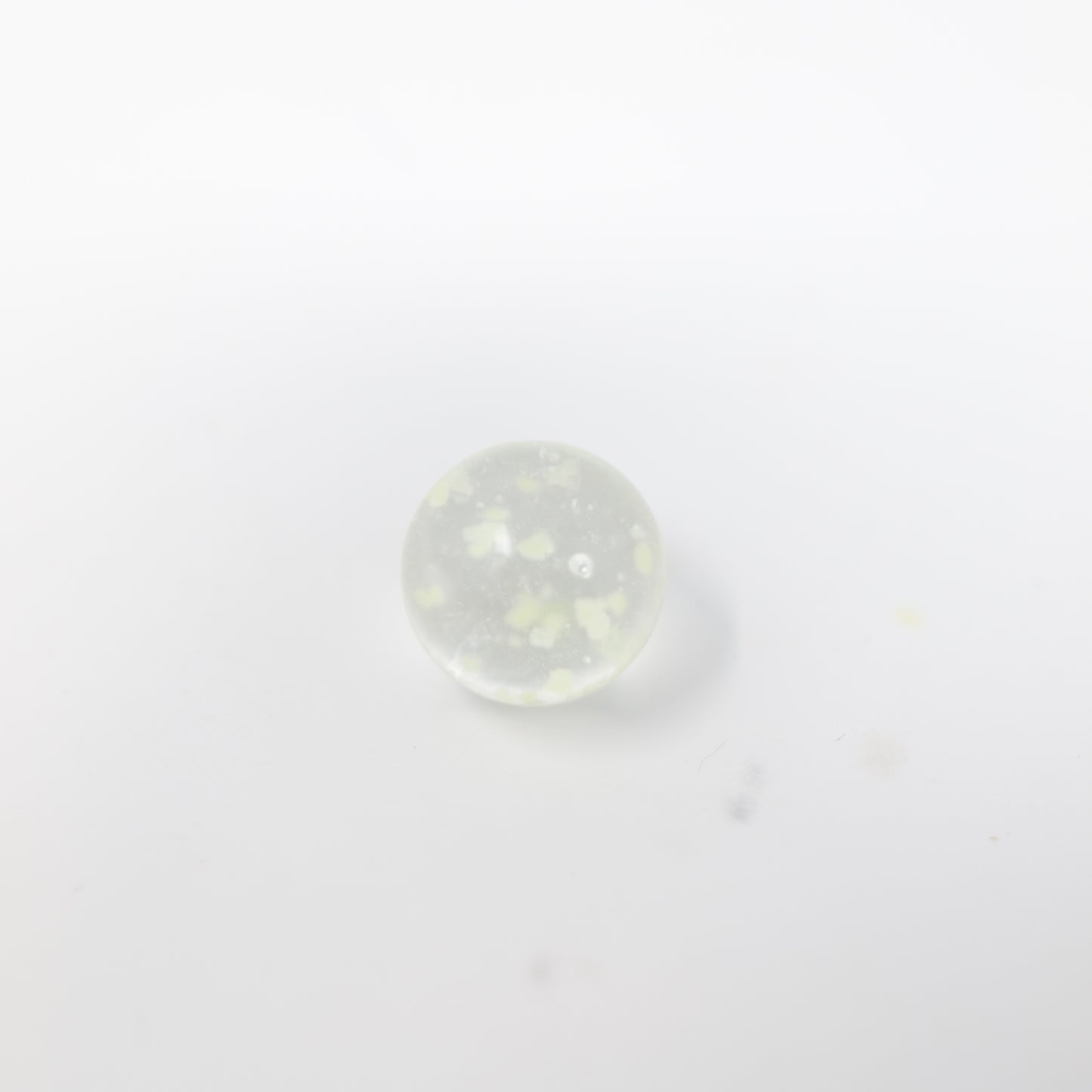 ビー玉 148 蛍 16mm 1個（蓄光タイプ）
